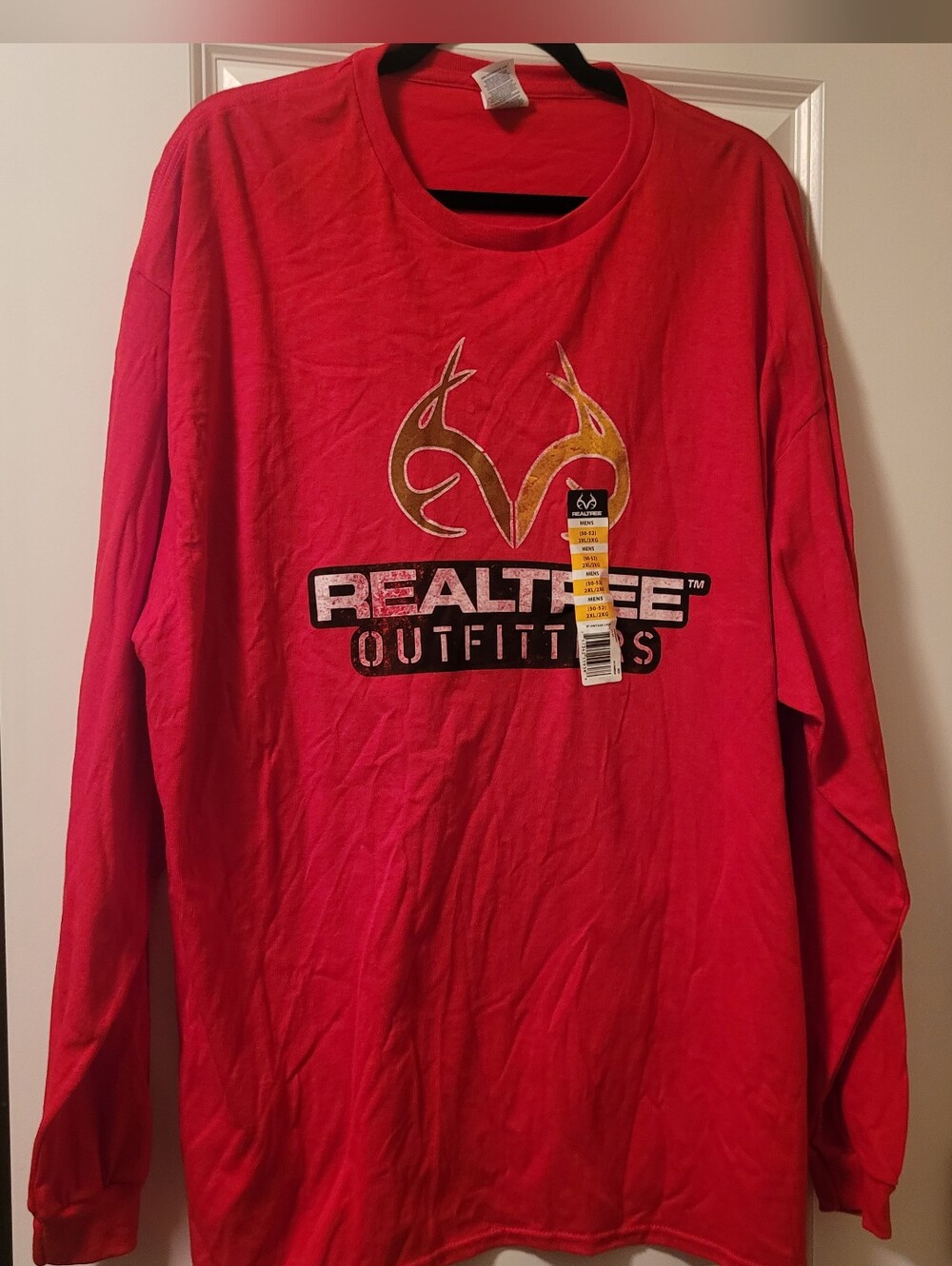 NWT Realtree Outfitters Men's Size 2XL Red Long Sleeve Tee Logo Graphic T Shirt